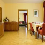 파빌리온 3* Říčany