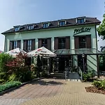 호텔 파빌리온 3*