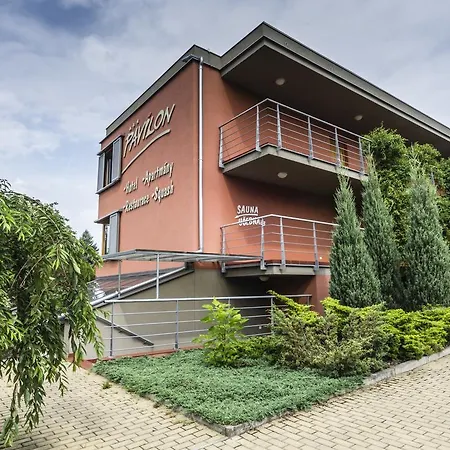 Pavilon Hotel Ricany (Central Bohemian)