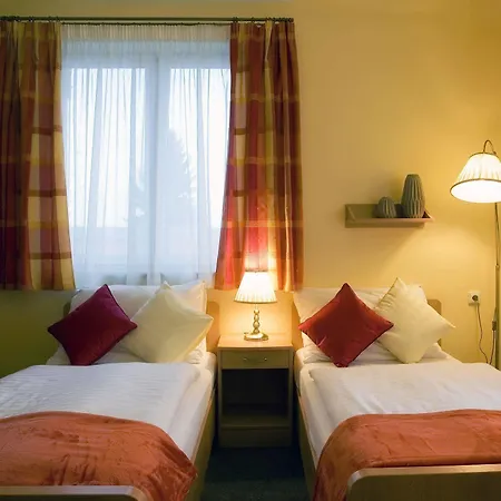 Pavilon Hotel Říčany