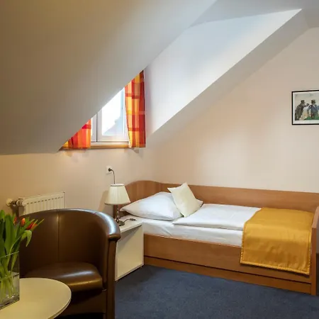 Pavilon Hotel